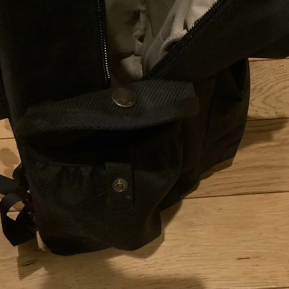 Filson surveyor 36 L Black Men's Backpack - Picture 9 of 13